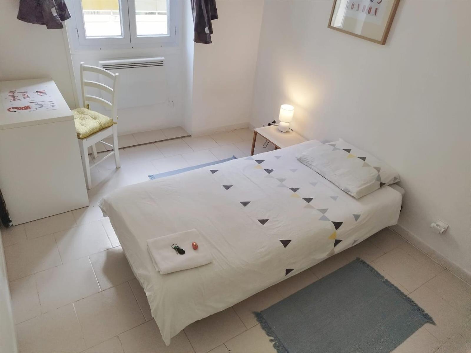 Private Room In Shared Apartment In The Center Of Ница Екстериор снимка